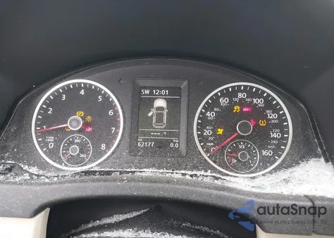 2017 Volkswagen Tiguan 2.0T Wolfsburg Edition z USA, uszkodzony, nr VIN WVGSV7AX7HK007652